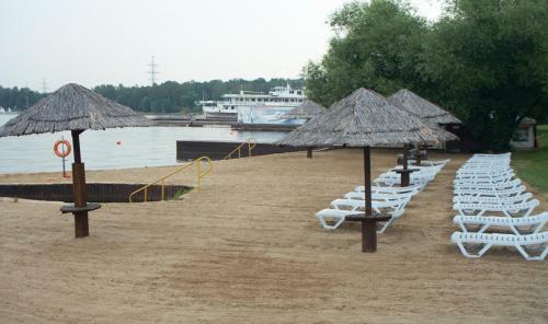 Hotel Admiral Yacht Club