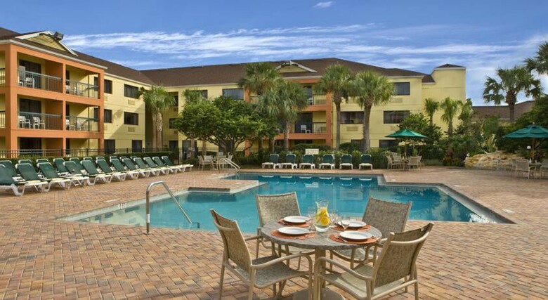 Hotel Courtyard Orlando Lake Buena Vista