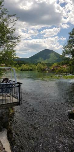 Villa Hotri House On The River Island