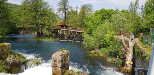 Villa Hotri House On The River Island