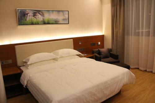 Thank Inn Plus Hotel Fengxian Xidu