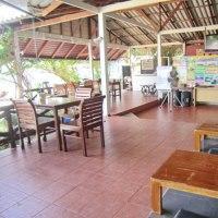 Hotel Thaniza Beachfront Resort