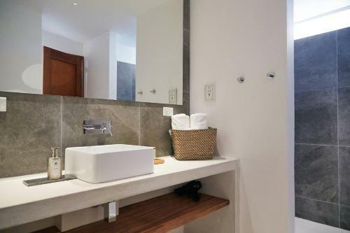 Private Luxury Villa For 4 Guests By Night : Casa Noa