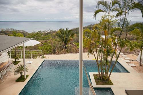 Private Luxury Villa For 4 Guests By Night : Casa Noa