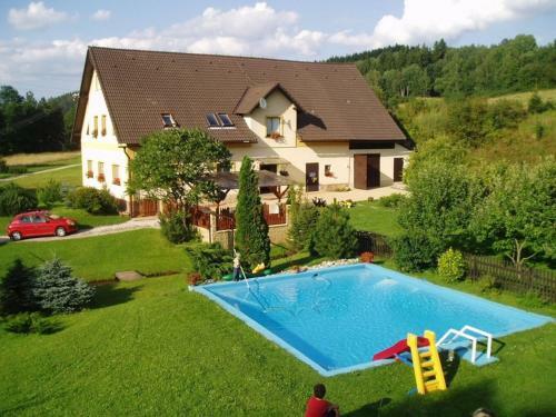 Apartment In Chotevice 2457