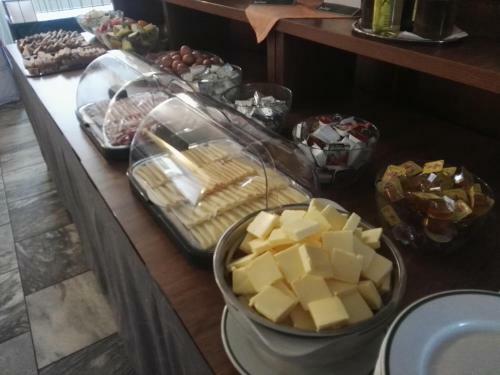 Hotel Jest?�b�