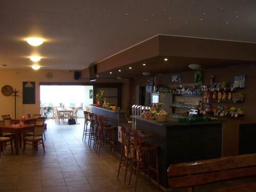 Hostal Penzion Na Kopci V?esina