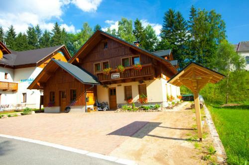 Hostal Pension Sima