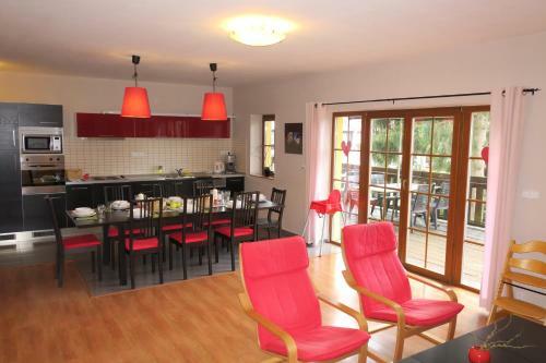 Hostal Chalet H?ebenka