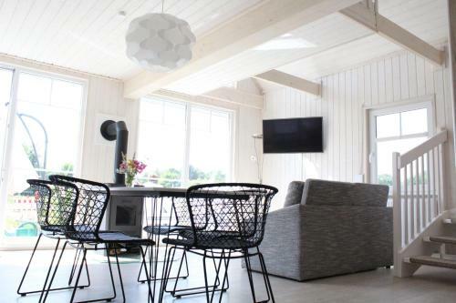 Ferienhaus Am Wasser Nahe Werbelinsee/