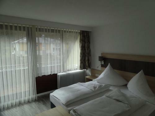 Gasthof Hotel Zum Wasserfall