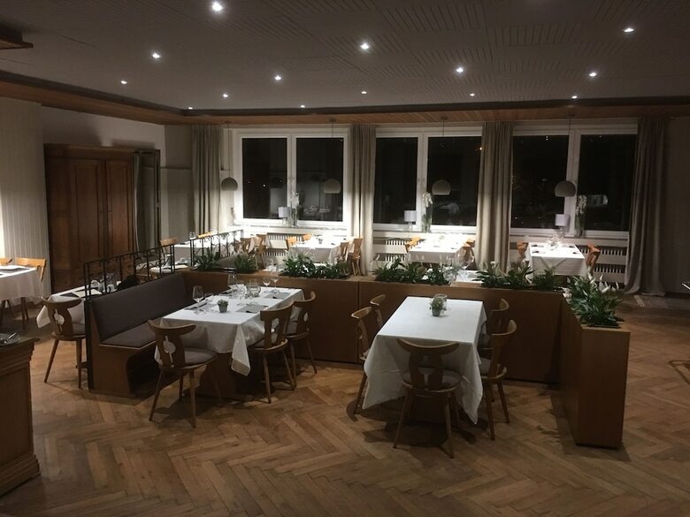 Hotel & Restaurant "zur Moselterrasse"
