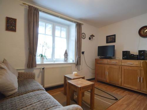 Cozy Apartment With Private Garden In Ittel