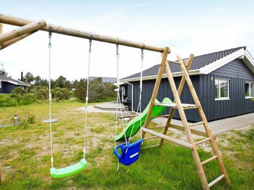 Four-bedroom Holiday Home In Henne 6