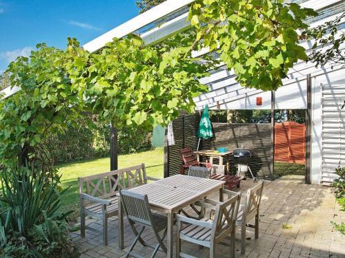 One-bedroom Holiday Home In Sydals 2