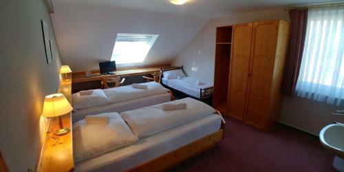 Hotel Bad Bruckhaus / Viaschweiz