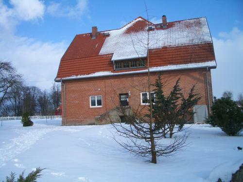 Luxurious Apartment With Garden In Kropelin
