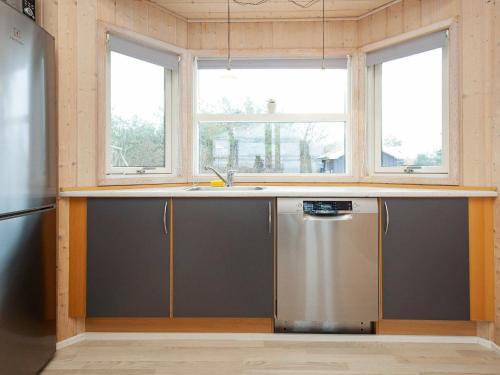 Three-bedroom Holiday Home In G�rlev 1