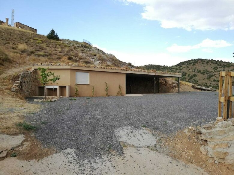 Agroturismo El Castillo De Celia