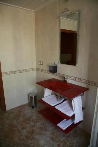 Hotel Hostal El Poligono