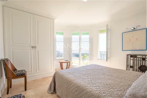 Gorgeous Apartment Alexandre III Sea View