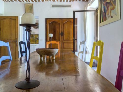 Sprawling Mansion In Frejus With Swimming Pool