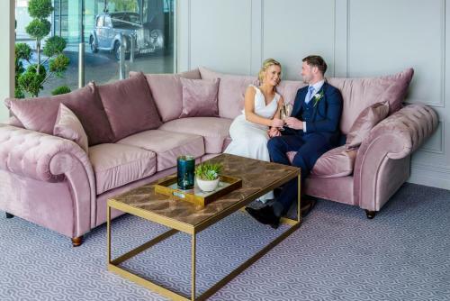 Carlton Shearwater Hotel
