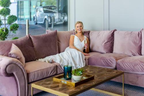Carlton Shearwater Hotel