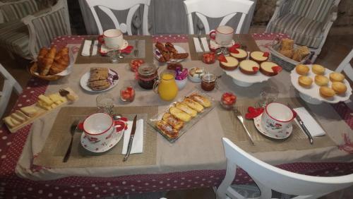 Bed & Breakfast Chambres D'h�tes Du Domaine De Lansac