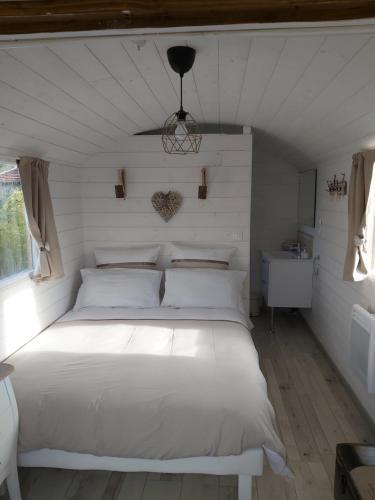 Bed & Breakfast Chambres D'h�tes Du Domaine De Lansac