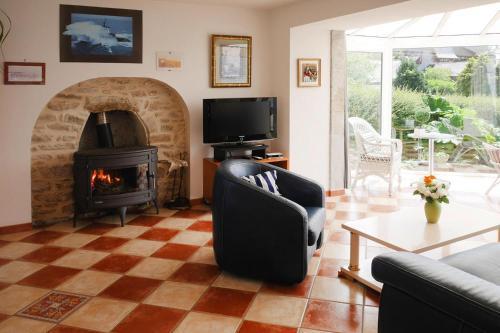 Holiday Home Lannilis - Bre05463-f