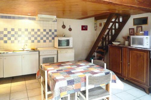 Holiday Home Laniscat - Bre02119-f