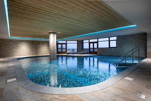 Apartamentos Chalet Des Neiges - Daria I Nor