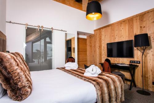 Hotel H�tel Daria-i Nor
