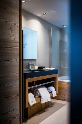 Hotel H�tel Daria-i Nor