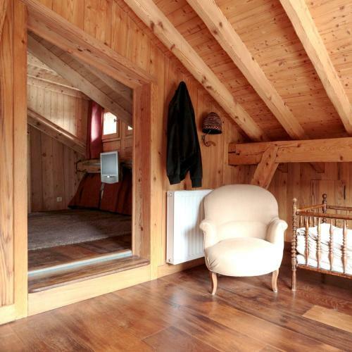 Chalet Route De Mottaret