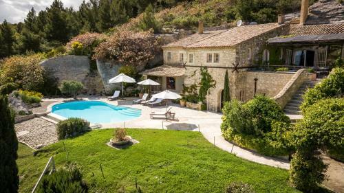 Les Baux De Provence Villa Sleeps 10 Pool Wifi