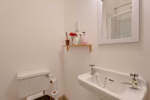 Queens Ajy Birmingham City Centre Apartment