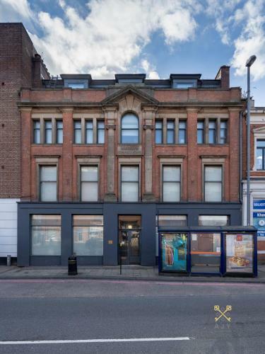 Queens Ajy Birmingham City Centre Apartment