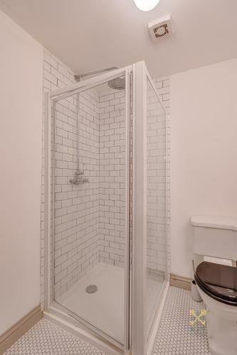 Queens Ajy Birmingham City Centre Apartment