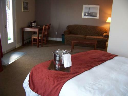 Ocean View Hotel
