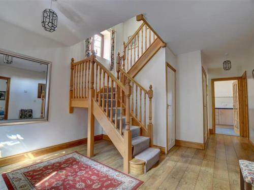 Unique Holiday Home In Hartfield Kent With Fireplace