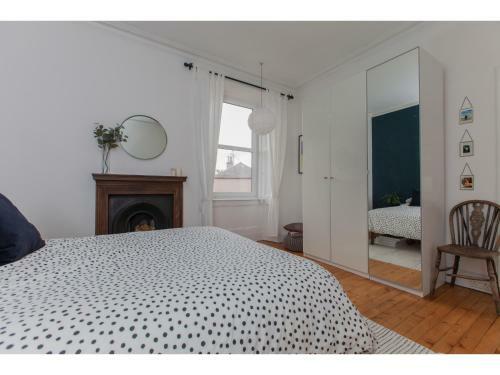Apartamento Spacious, Stylish 2br Flat For 4 In Leith Walk