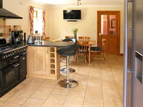 Cennen Lodge