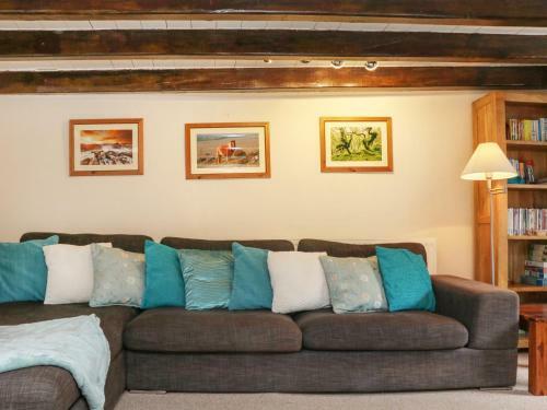 Larksworthy Cottage
