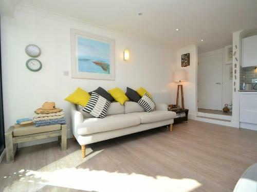 Cozy Apartment In Stoke Fleming With Beach Nearby