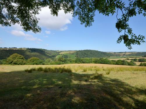 Spacious Holiday Home In Parracombe With Garden