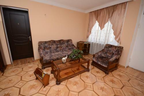 Hostal Olimpo Guest House