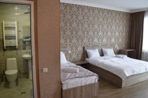 Hostal Traveler Kazbegi Guesthouse