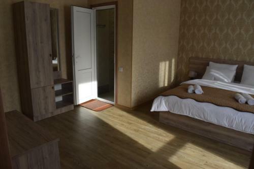 Hostal Traveler Kazbegi Guesthouse